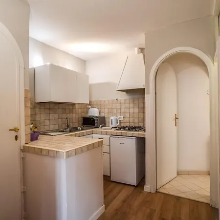 Cappellari Campo Dei Fiori Int 3 Apartment Rome