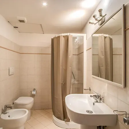 Cappellari Campo Dei Fiori Int 3